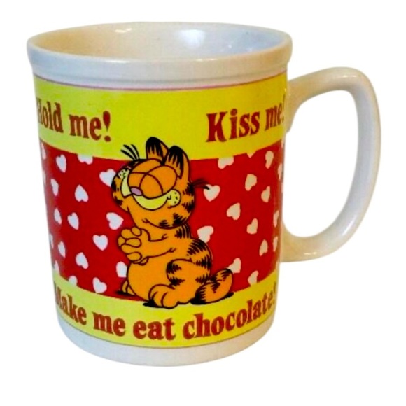 Garfield Other - Vintage 1978 Garfield mug❤️
